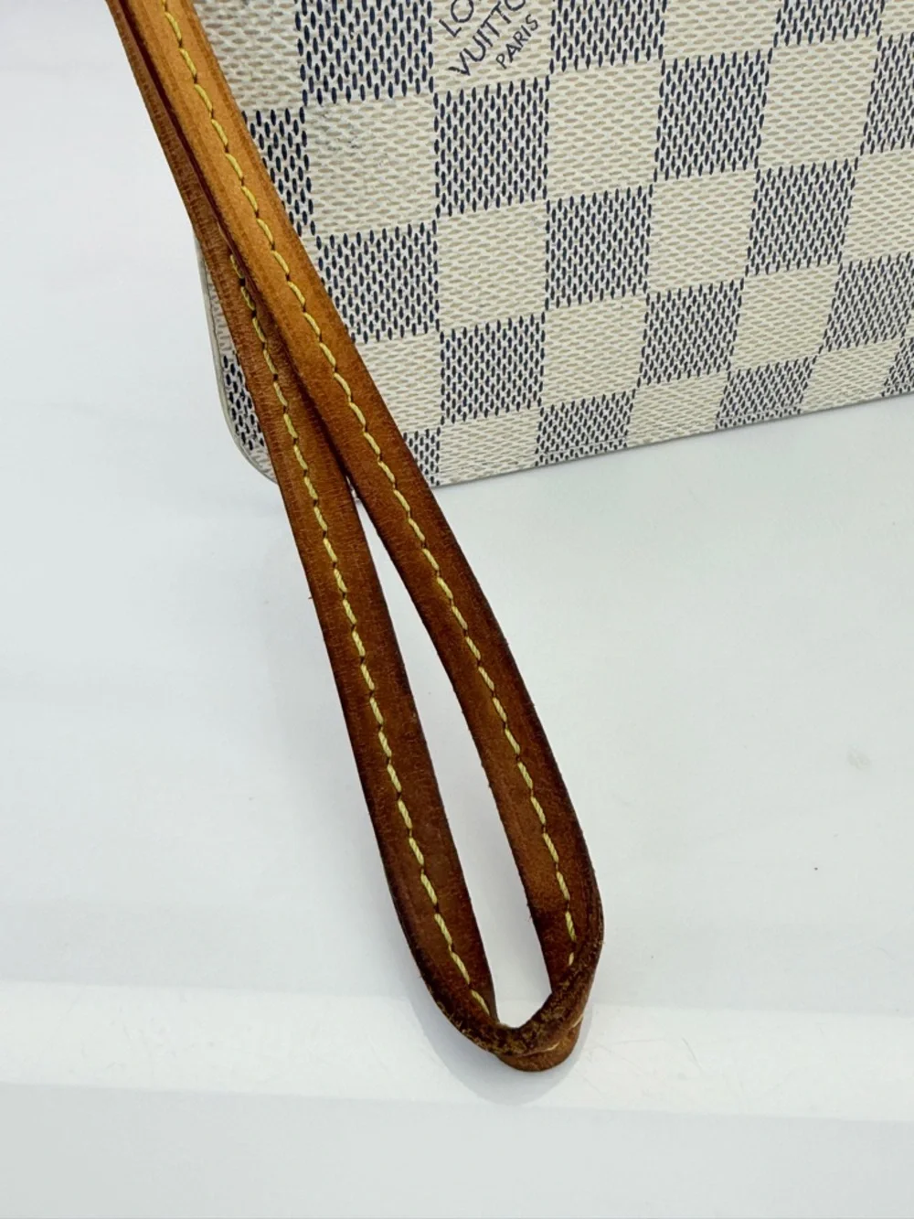 Authentic Louis Vuitton Damier Azur Neverfull Pochette
